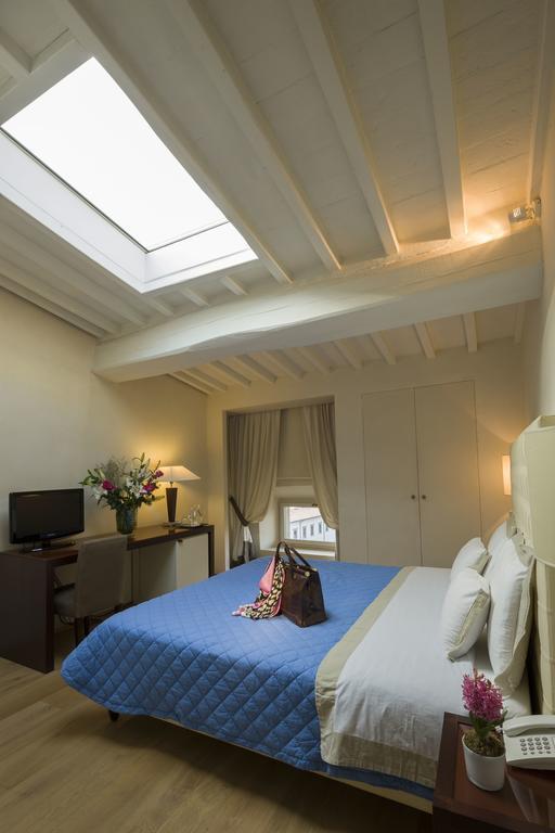 Residenza D'Epoca Home In Palace Firenze Bagian luar foto